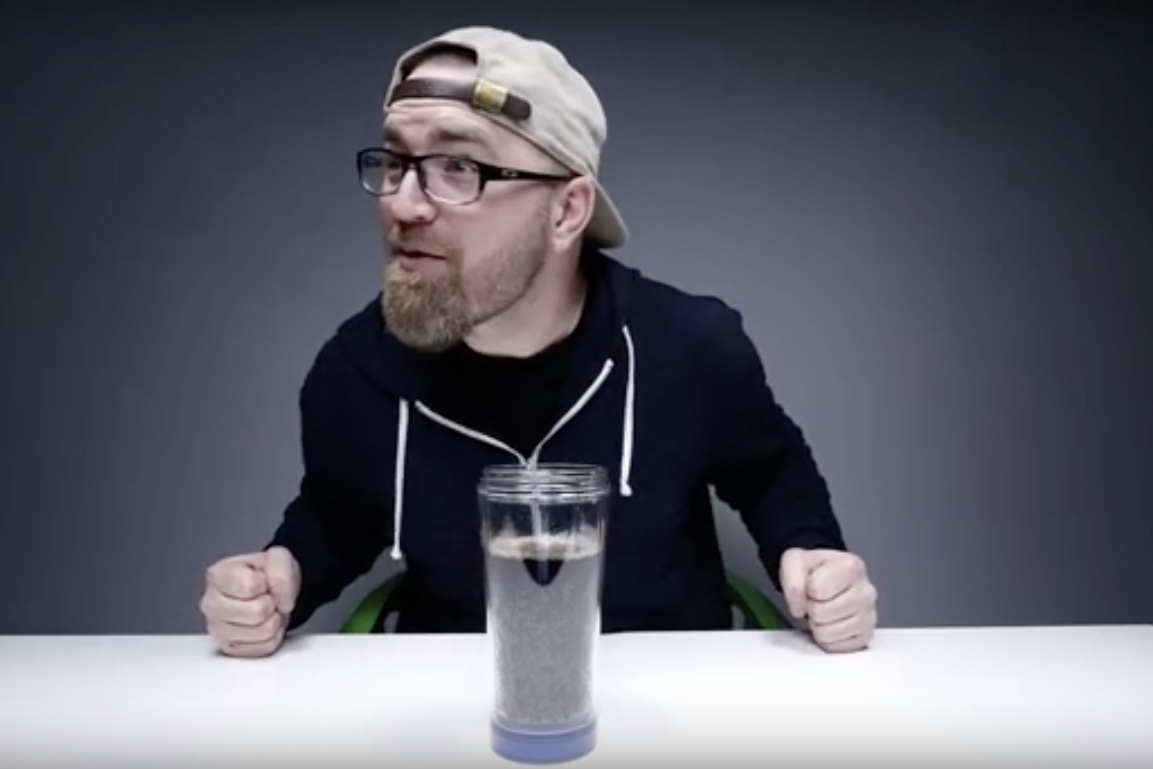Unbox Therapy - This cup claims it's unspillable.