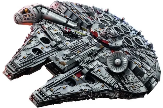 Video: Star Wars LEGO is the largest LEGO set ever!! 0