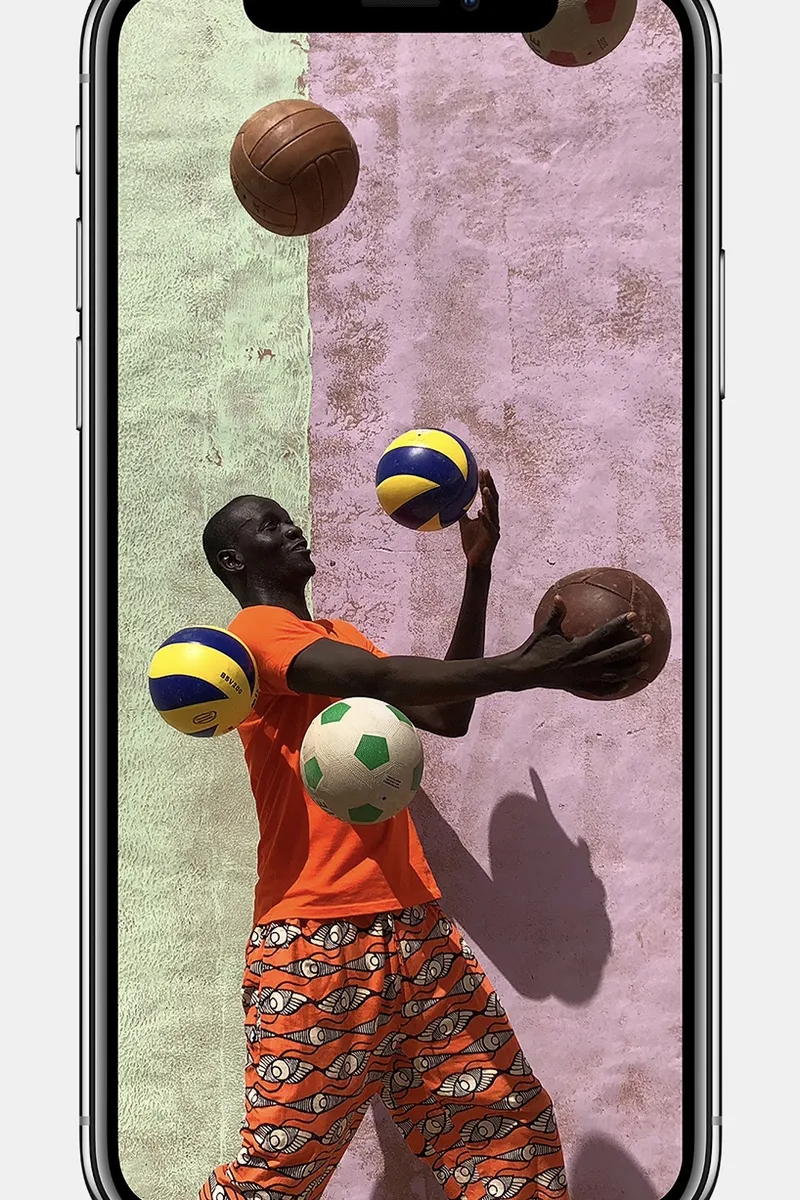 Video: The Apple iPhone X unlocks with facial recognition!! 6