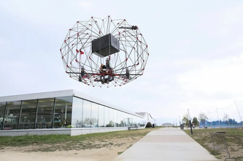Video: Origami-inspired delivery drone... 4