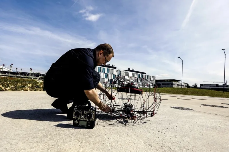 Video: Origami-inspired delivery drone... 2