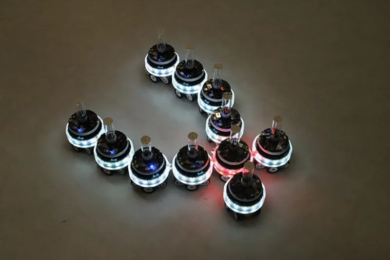 Video: Self-healing and self-adapting robots!! 0