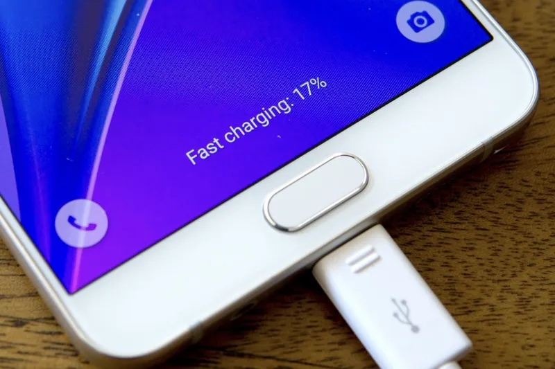 5 ways Apple is catching up with Android!! 1