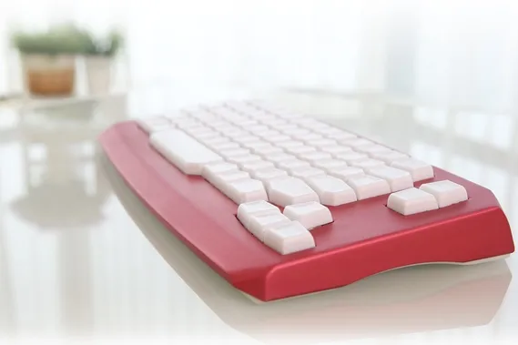 Video: The Curve keyboard illumintes keys based on different programs!! 0