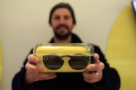 Snapchat's Camera-equipped Spectacles are now available in Europe. 2
