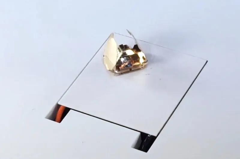 Video: Origami-like transforming robots uses folding exoskeleton! 3
