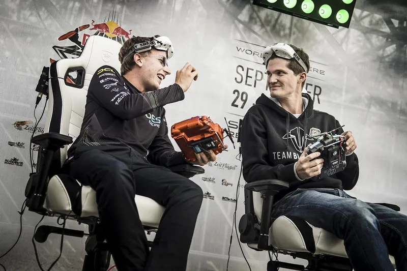Video: Red Bull crosses-over into Drone Racing 3