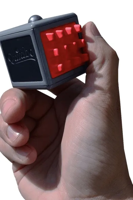 Video: The Quiubo music-making cube puts music creation at your fingertips. 0