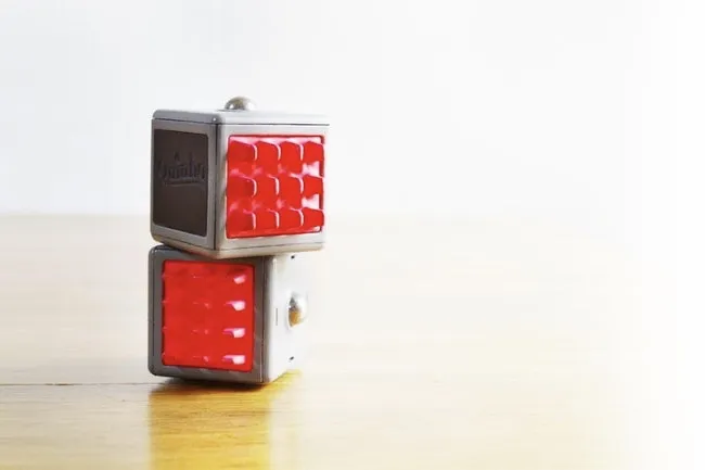 Video: The Quiubo music-making cube puts music creation at your fingertips. 1