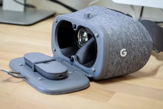 Video: Google's Daydream View will ship middle October 0