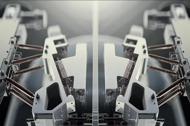 Video: Delft Hyperloop develops a prototype for high-speed travel between cities. 4