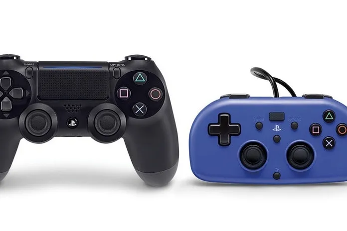 Mini PS4 gamepad is designed for small hands 4