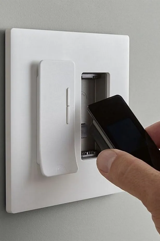 Video: This latest smart lighting system is everything you want 1