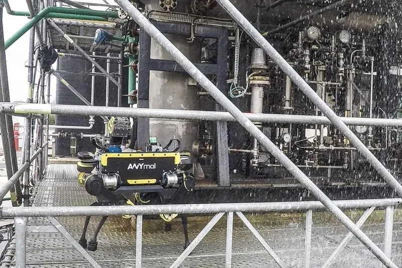 Video: The ANYmal quadruped robot can use an elevator 0
