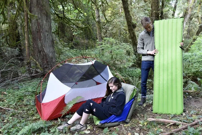 Video: PacBack Trio is an inflatable mattress doubled as a chair 2