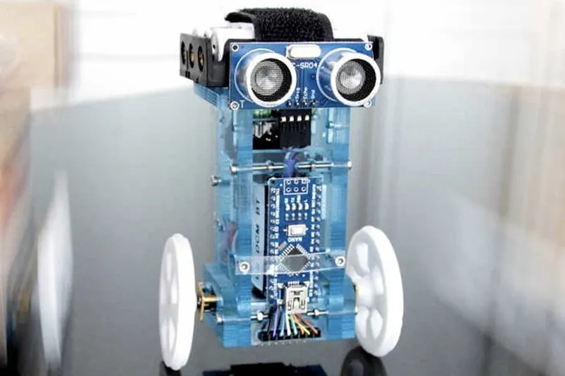 Video: T-BOTS is a two-wheeled balancing robot providing an interactive way to learn programming
