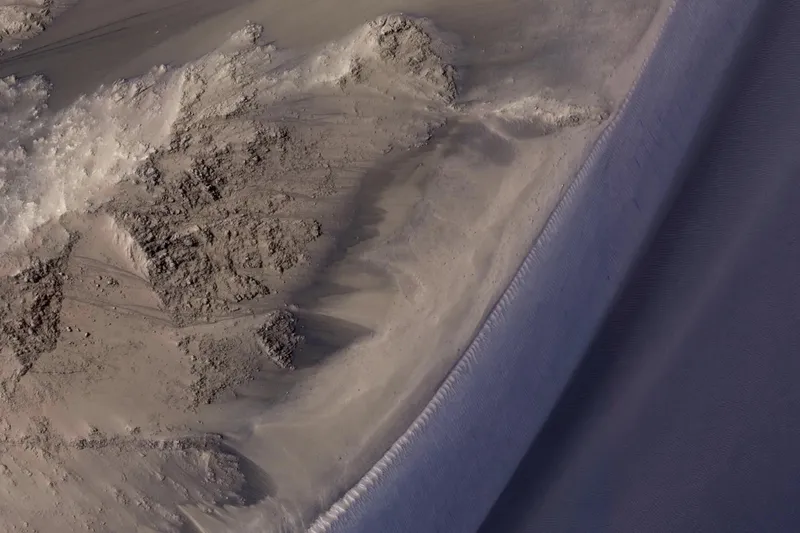 Dark streaks on Mars may not be caused by flowing water 1