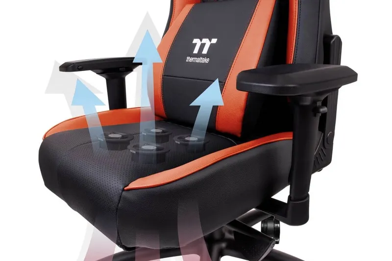 A special gamer chair that will cool your sweaty ass 2