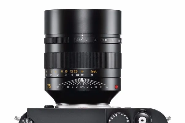Video: The new Leica 75mm lens -- Holiday 29 DEC