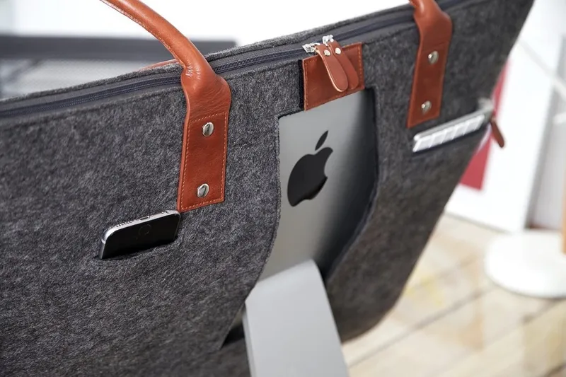 You can now travel with your iMac, everywhere 4
