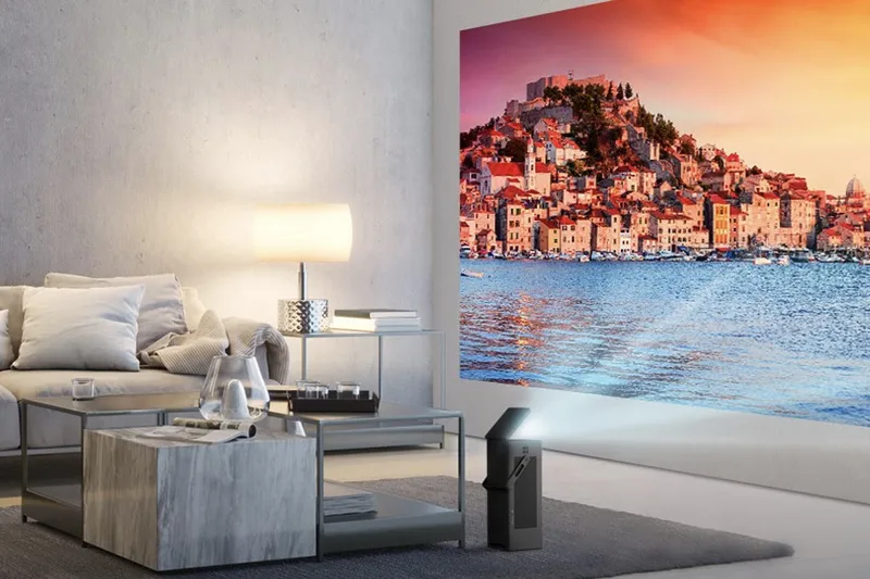 CES 2018 introduces LG 4K UHD projector, beams anywhere!!