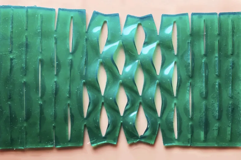 The art of paper-cutting makes more flexible