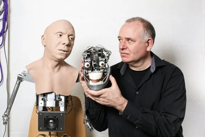 Civilisation will be outman by robots in 2048