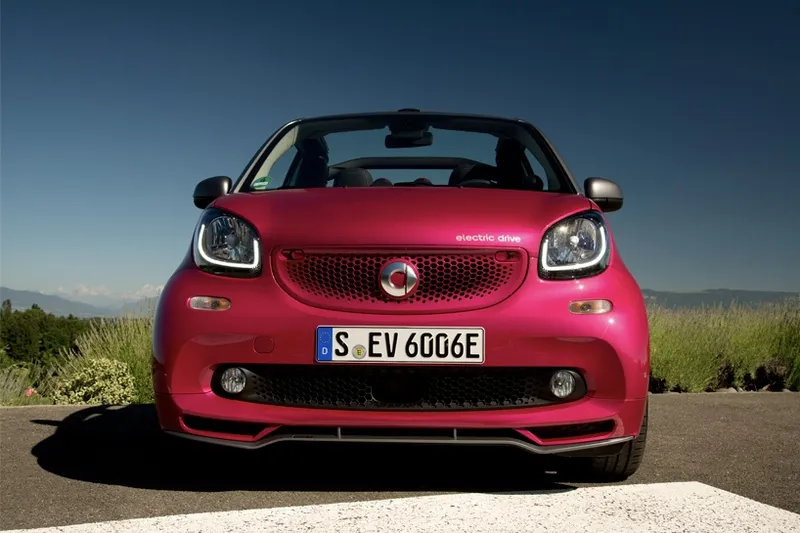 Introducing the quirky Smart Cabrio Electric vehicle! 5