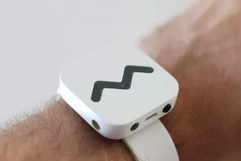 A device that claims to be 'Augmented Reality for your ears'