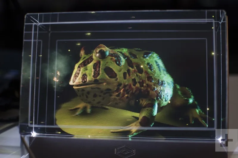 This Is A Gadget That Makes Hologram a Reality