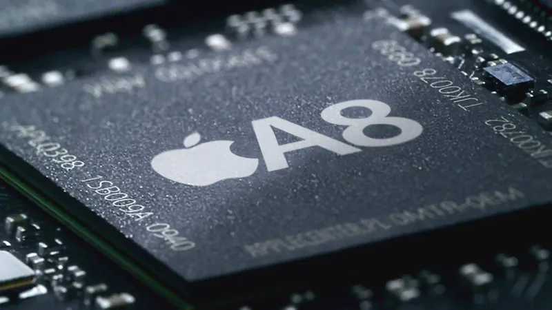 Apple Accused Of Stealing Secrets And Give To Intel