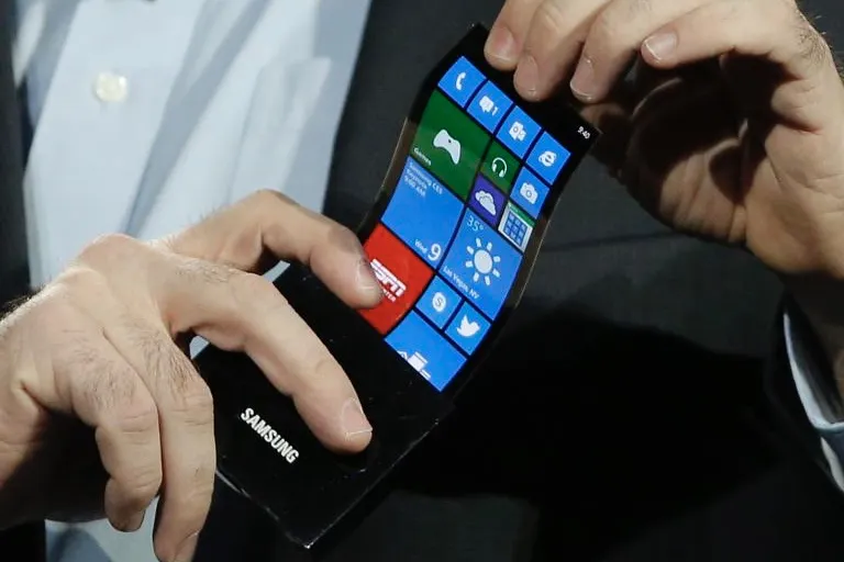 Samsung's Foldable Phone Can Soon Be A Reality
