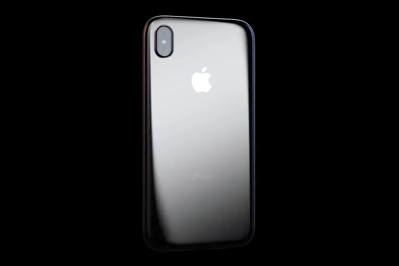 This might be the most beautiful iPhone 8 we've ever seen!! 0
