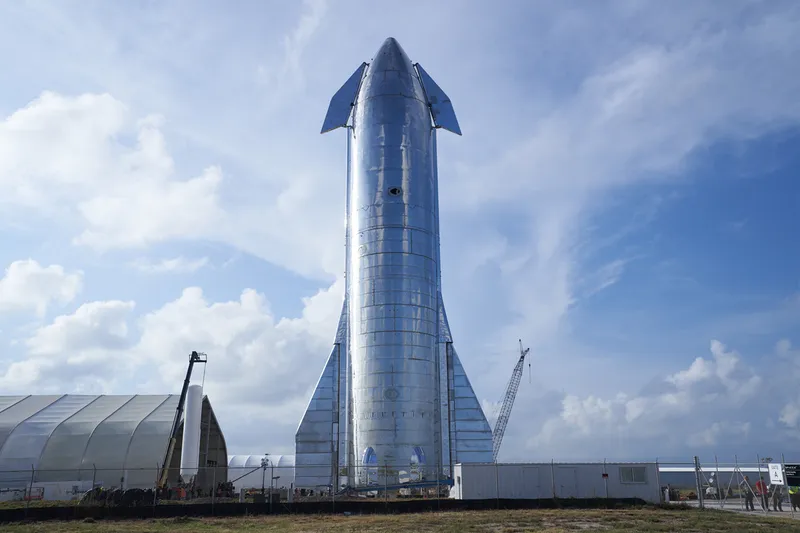 SpaceX Starship - Elon Musk's Image Shows Its Giant Size