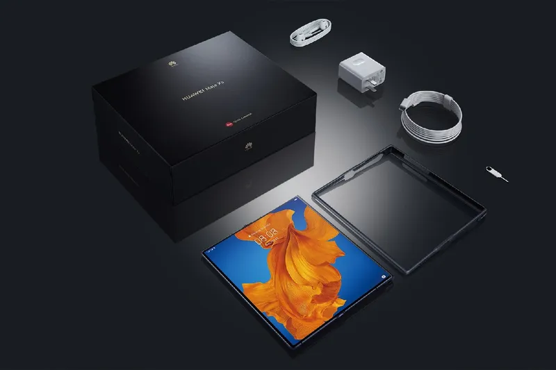 Mate Xs - The Folding Huawei Smartphone