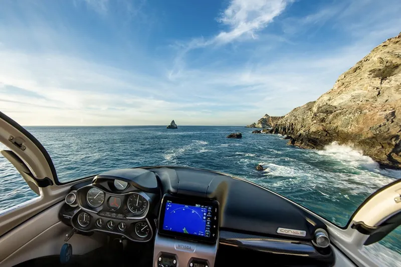 Video: The Icon A5 Aircraft features foldable wings! 3