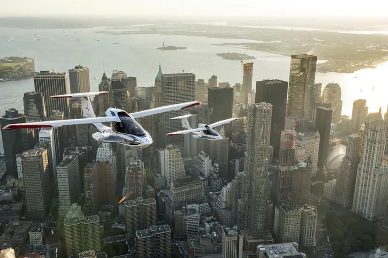 Video: The Icon A5 Aircraft features foldable wings! 1