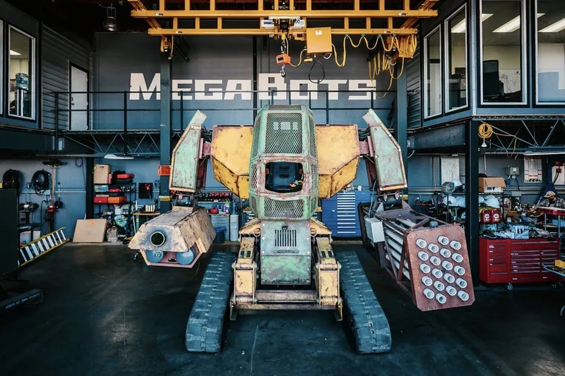 Video: Transformers are real, meet the MegaBots!! 6