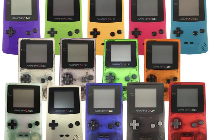 Video: Game Boy Color's glarring issue fixed!