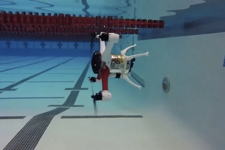 Video: The Loon Drone swims underwater!!