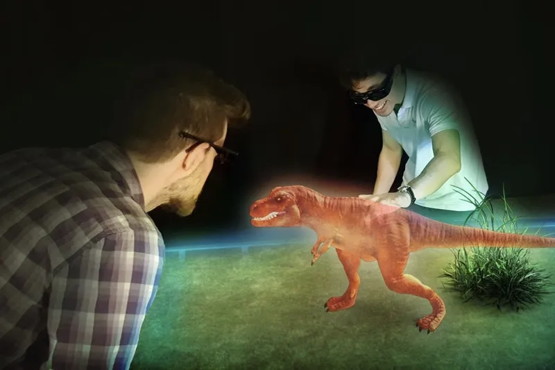 Video: World's first multi-user hologram table, on sale in 2018!! 3