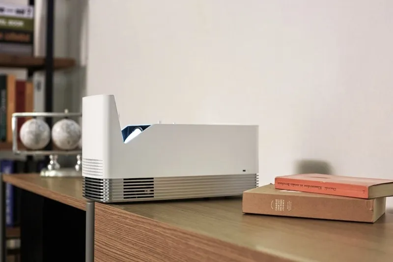 LG expands its home projector with ProBeam and MiniBeam models!! 0