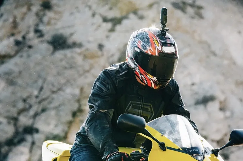 Video: Introducing the Insta360 ONE! 9