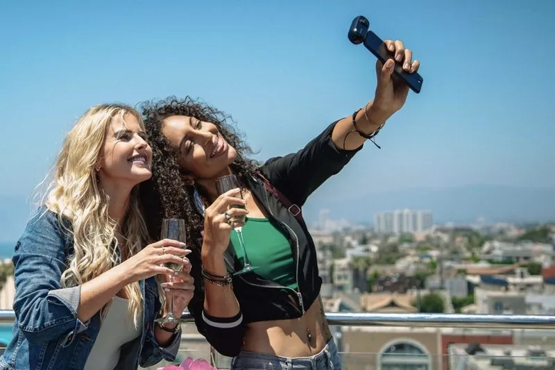 Video: Introducing the Insta360 ONE! 1